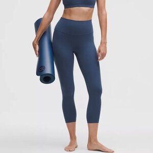 Lululemon Align Leggings in Blue NWT